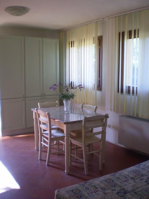 הוילה ארצו Agriturismo La Cella חדר תמונה